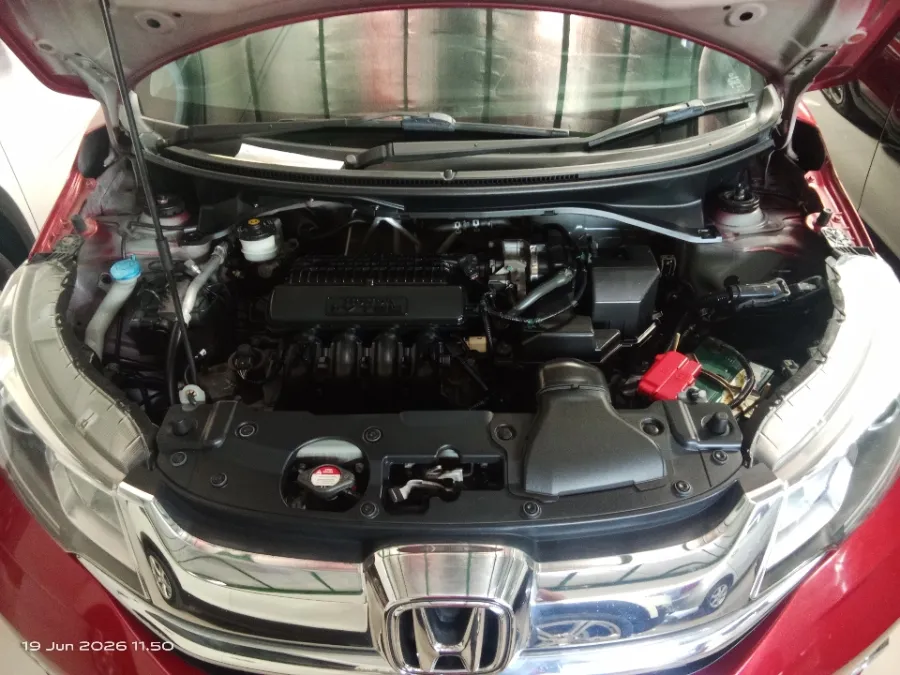 Foto Mobil Bekas Mesin Honda BR-V 1.5 E tahun 2019
