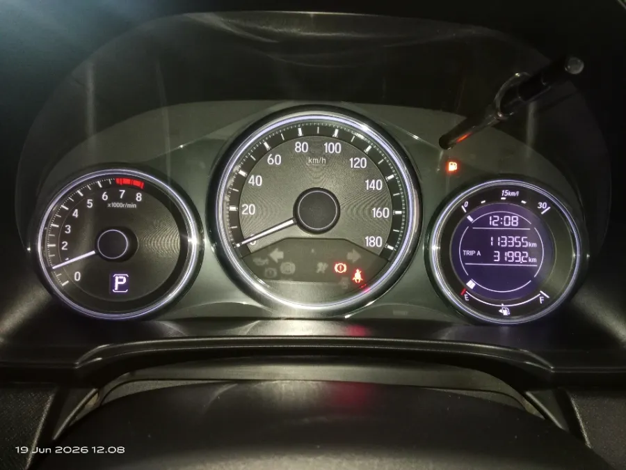 Foto Mobil Bekas Odometer Honda BR-V 1.5 E tahun 2019