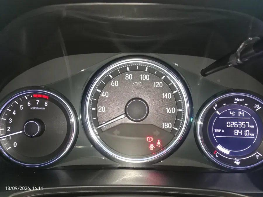 Foto Mobil Bekas Odometer Honda BR-V 1.5 E tahun 2019