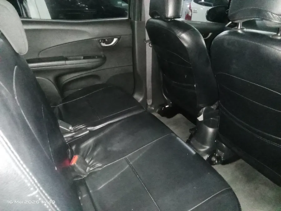 Foto Mobil Bekas Kabin Belakang Honda BR-V 1.5 E tahun 2021