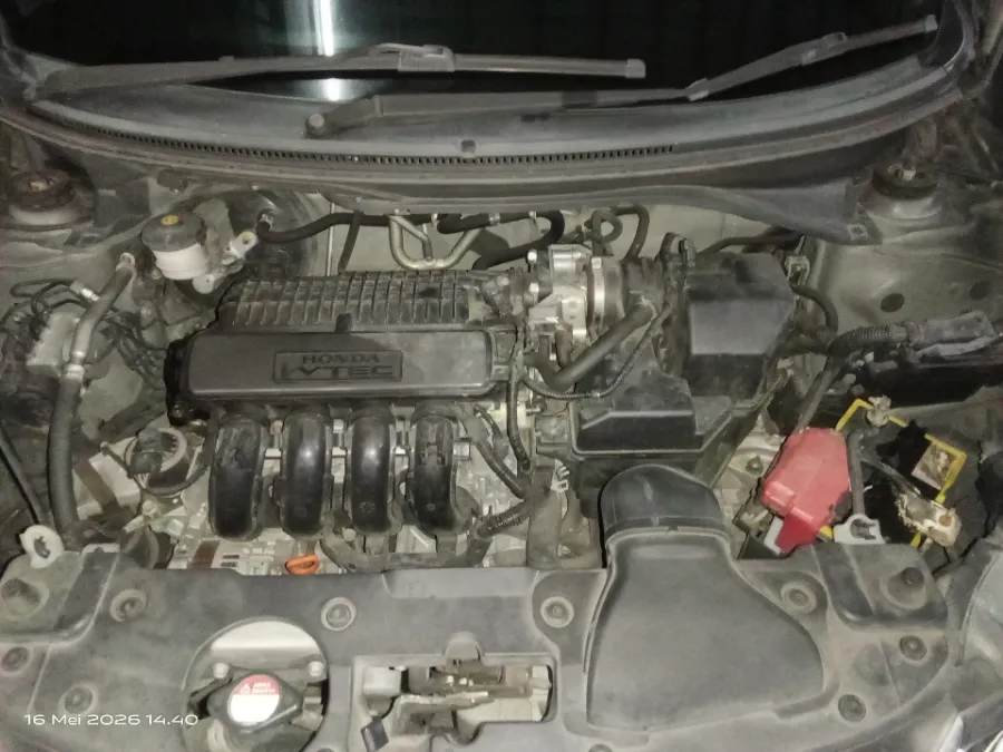 Foto Mobil Bekas Mesin Honda BR-V 1.5 E tahun 2021