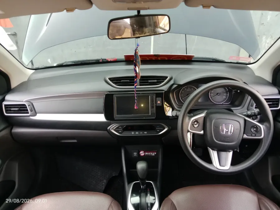 Foto Mobil Bekas Dashboard Honda BR-V 1.5 E tahun 2022