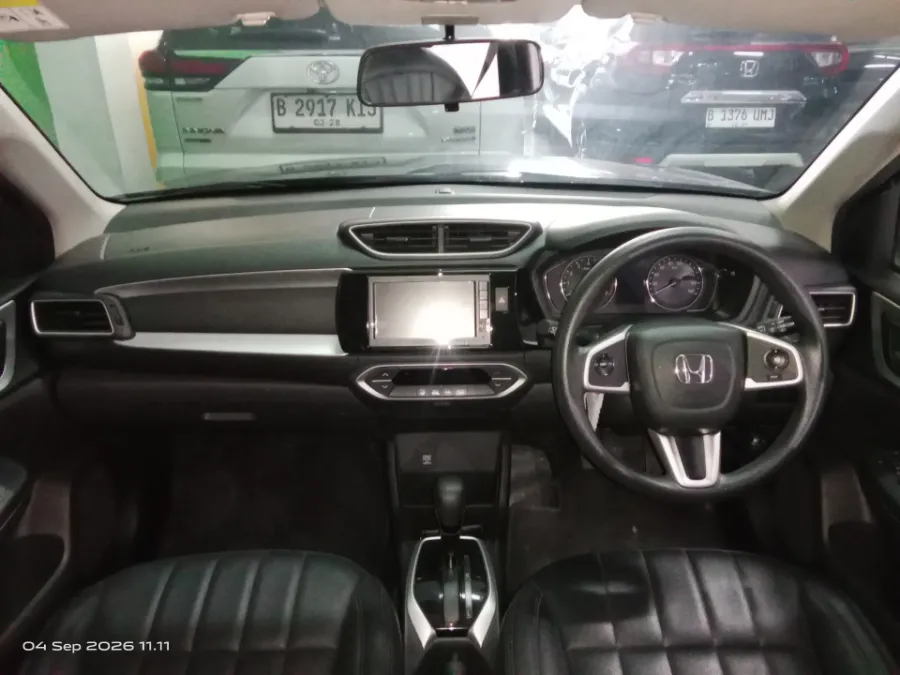 Foto Mobil Bekas Dashboard Honda BR-V 1.5 E tahun 2022