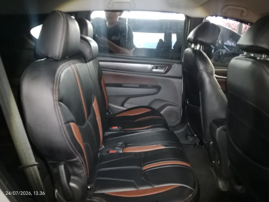 Foto Mobil Bekas Kabin Belakang Honda BR-V 1.5 E tahun 2022