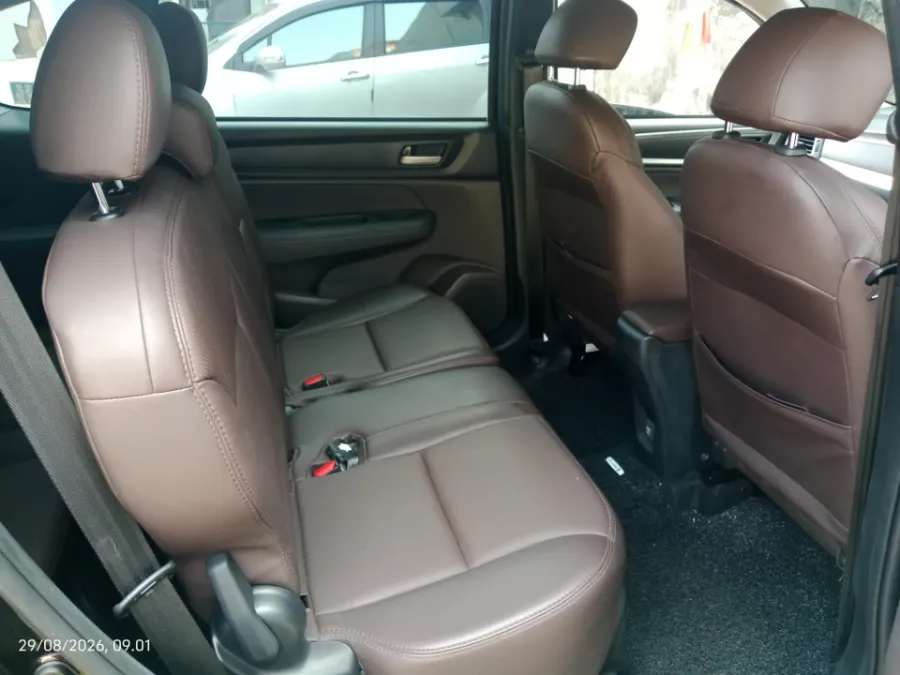 Foto Mobil Bekas Kabin Belakang Honda BR-V 1.5 E tahun 2022