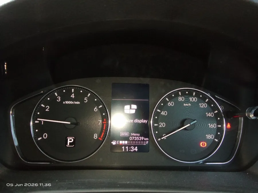 Foto Mobil Bekas Odometer Honda BR-V 1.5 E tahun 2022
