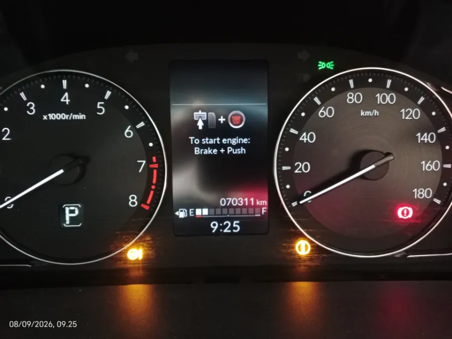 Foto Mobil Bekas Odometer Honda BR-V 1.5 E tahun 2022