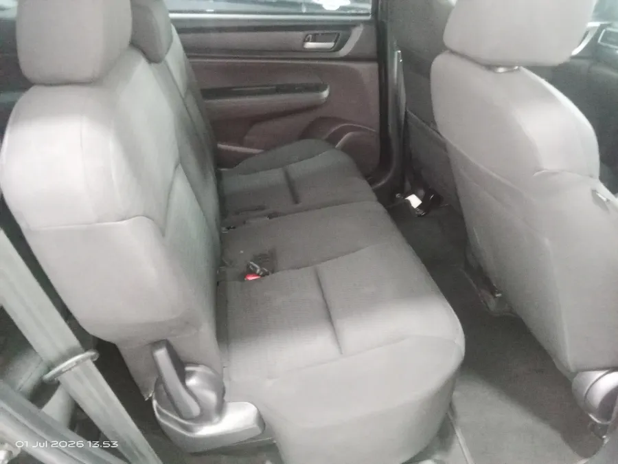 Foto Mobil Bekas Kabin Belakang Honda BR-V 1.5 E tahun 2024