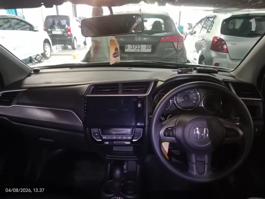 Foto Mobil Bekas Dashboard Honda BR-V 1.5 E Prestige tahun 2016