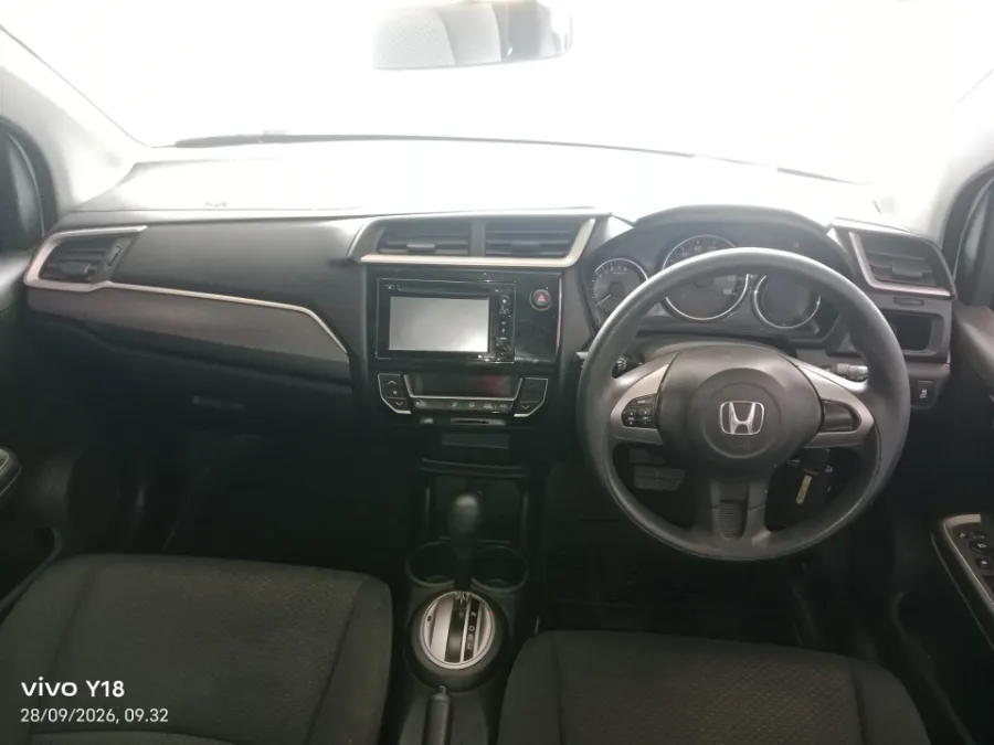 Foto Mobil Bekas Dashboard Honda BR-V 1.5 E Prestige tahun 2016