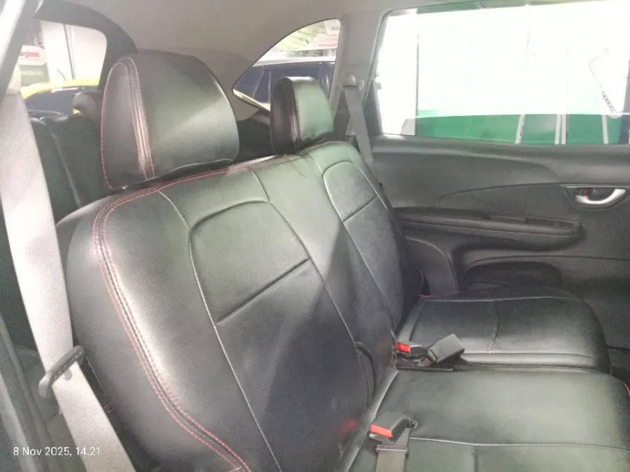 Foto Mobil Bekas Kabin Belakang Honda BR-V 1.5 E Prestige tahun 2018