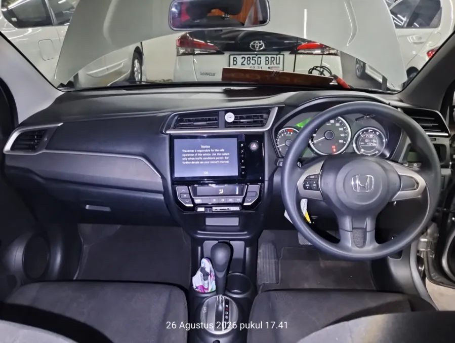 Foto Mobil Bekas Dashboard Honda BR-V 1.5 E Prestige tahun 2019