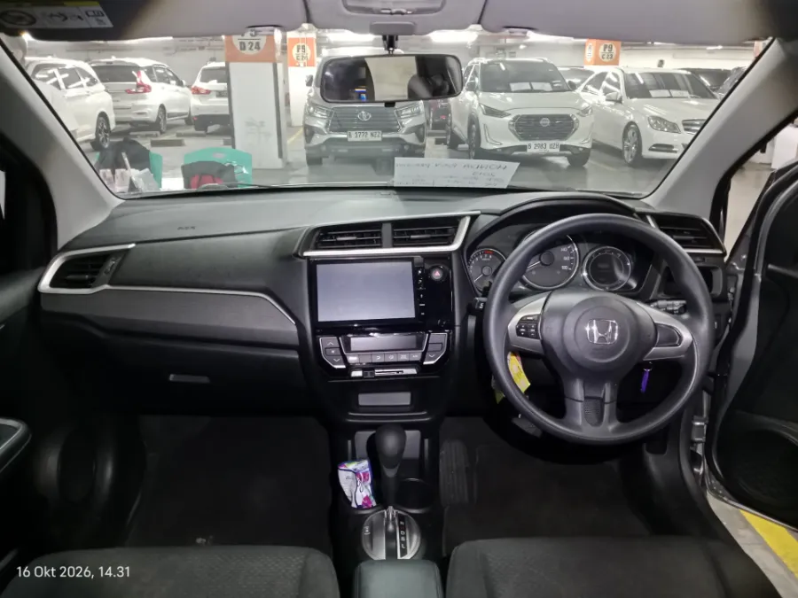 Foto Mobil Bekas Dashboard Honda BR-V 1.5 E Prestige tahun 2019