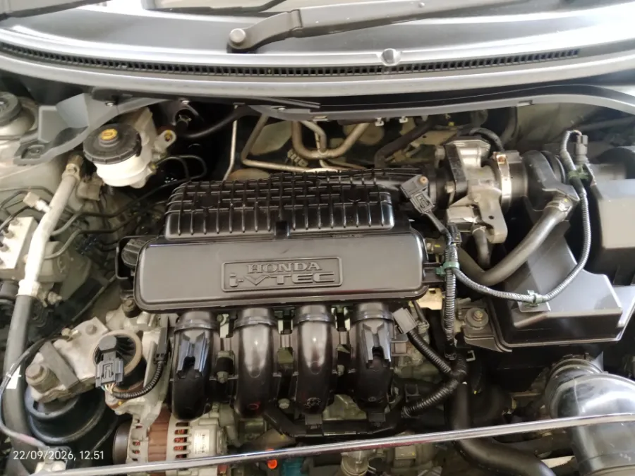 Foto Mobil Bekas Mesin Honda BR-V 1.5 E Prestige tahun 2019