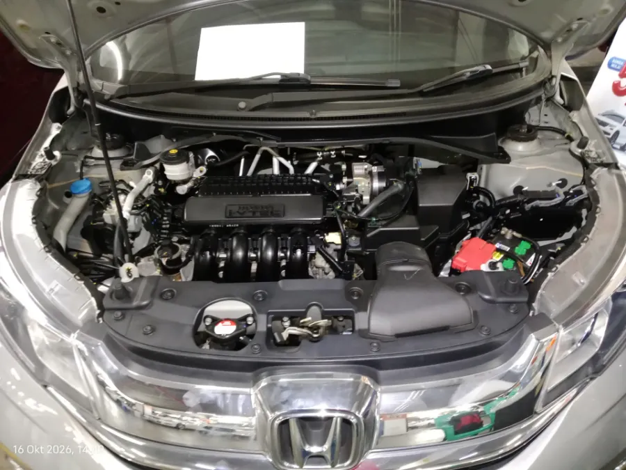 Foto Mobil Bekas Mesin Honda BR-V 1.5 E Prestige tahun 2019