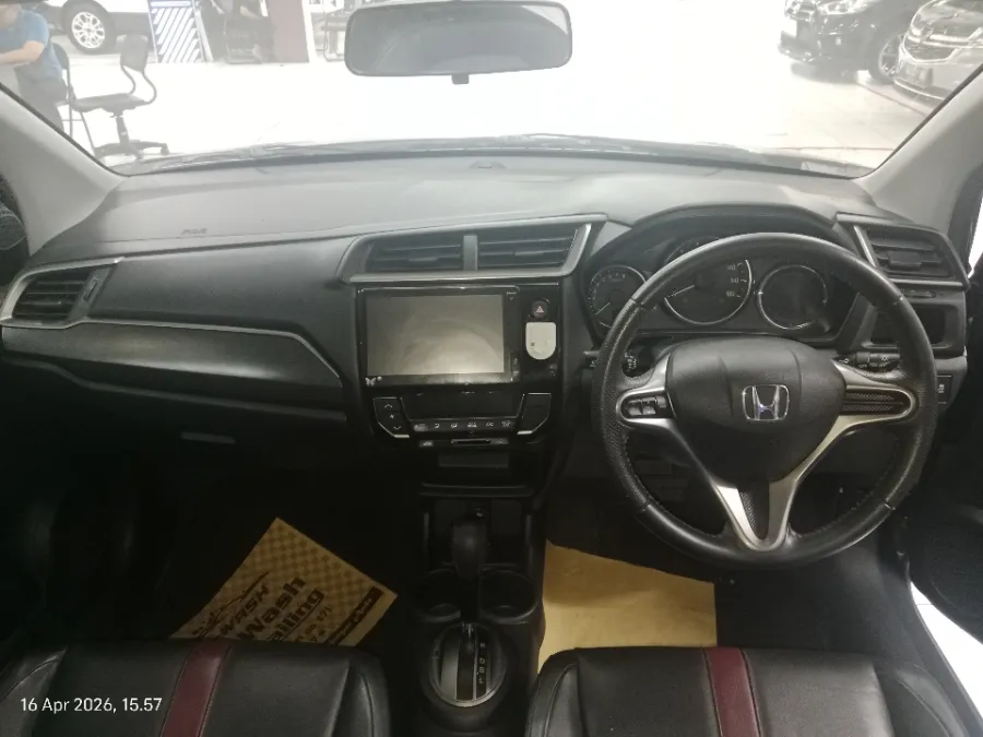 Foto Mobil Bekas Dashboard Honda BR-V 1.5 E Prestige tahun 2021