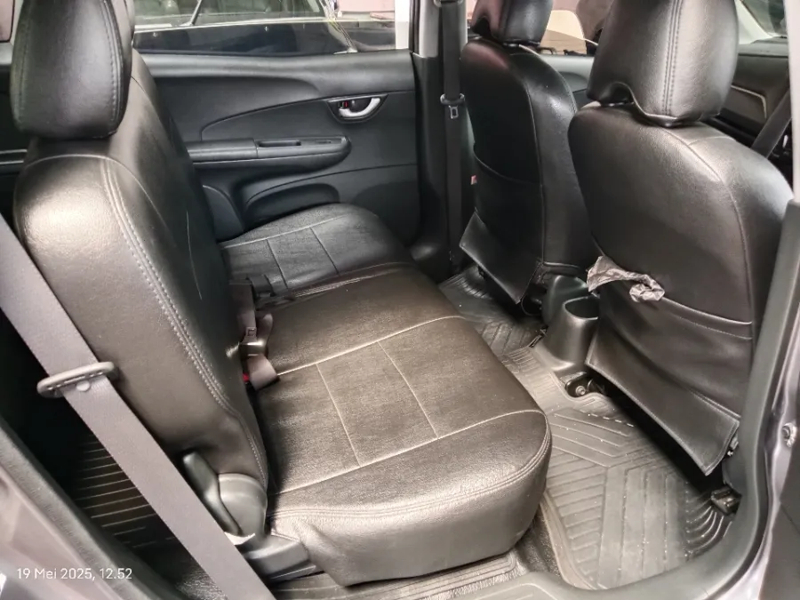 Foto Mobil Bekas Kabin Belakang Honda BR-V 1.5 PRE tahun 2017