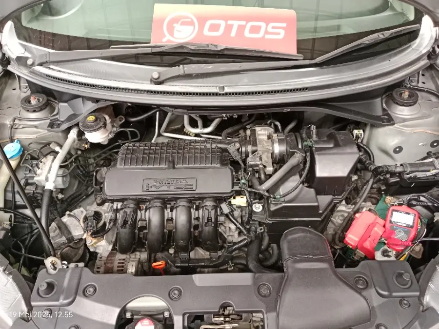 Foto Mobil Bekas Mesin Honda BR-V 1.5 PRE tahun 2017