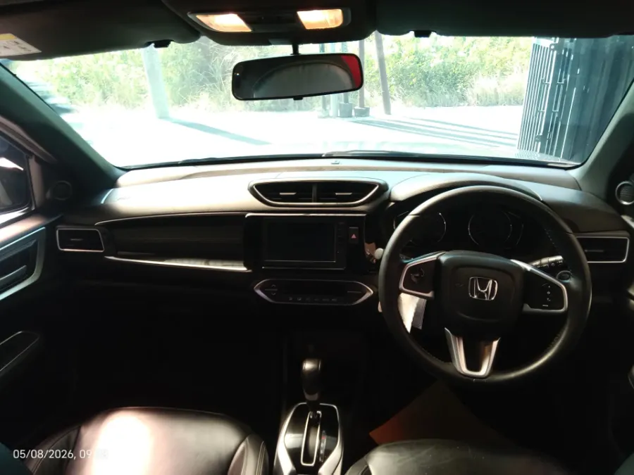 Foto Mobil Bekas Dashboard Honda BR-V 1.5 PRE tahun 2022