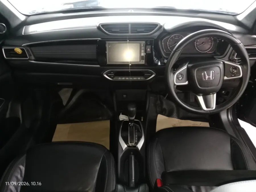 Foto Mobil Bekas Dashboard Honda BR-V 1.5 PRE tahun 2022