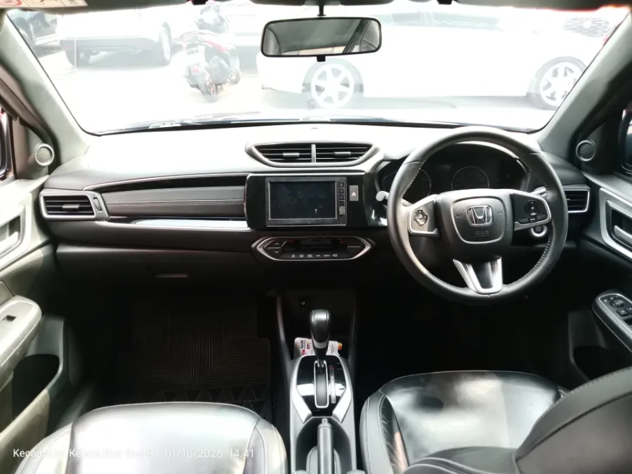 Foto Mobil Bekas Dashboard Honda BR-V 1.5 PRE tahun 2022