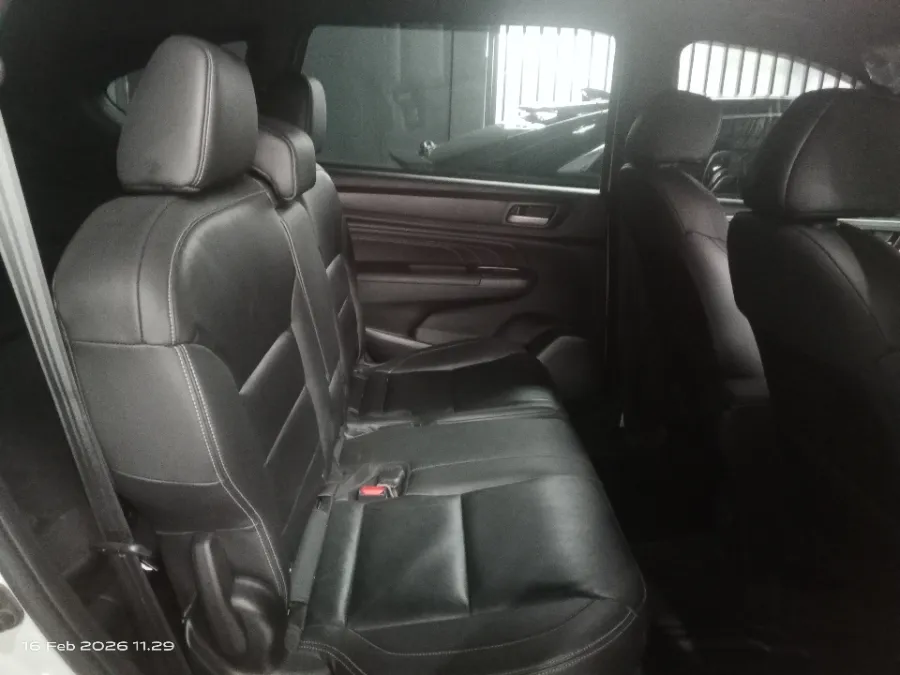 Foto Mobil Bekas Kabin Belakang Honda BR-V 1.5 PRE tahun 2022