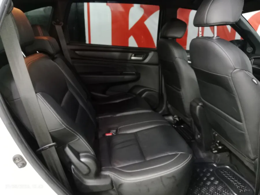 Foto Mobil Bekas Kabin Belakang Honda BR-V 1.5 PRE tahun 2022