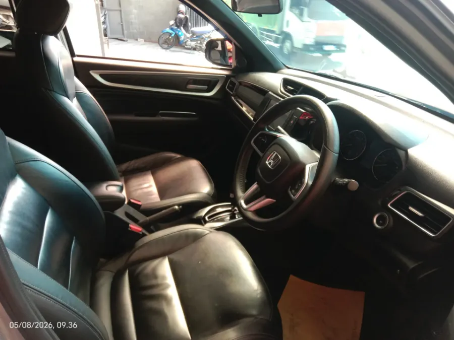 Foto Mobil Bekas Kabin Depan Honda BR-V 1.5 PRE tahun 2022