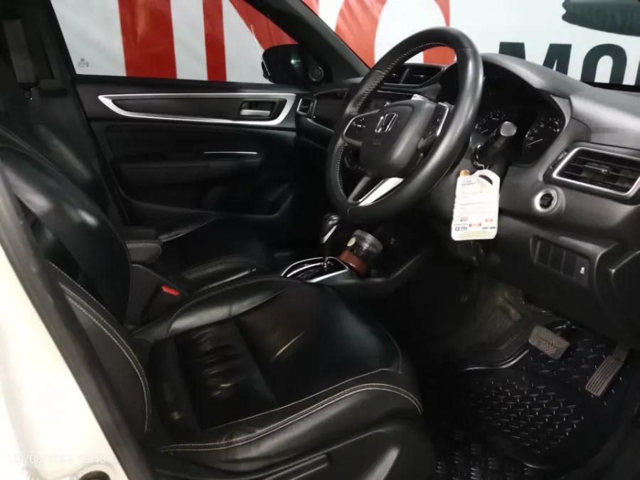 Foto Mobil Bekas Kabin Depan Honda BR-V 1.5 PRE tahun 2022