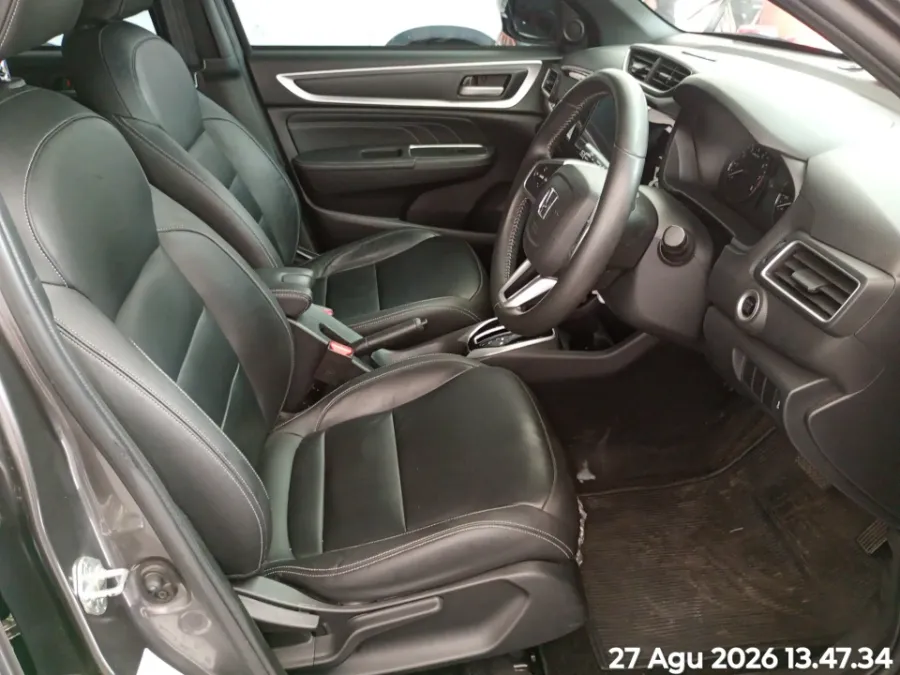 Foto Mobil Bekas Kabin Depan Honda BR-V 1.5 PRE tahun 2022