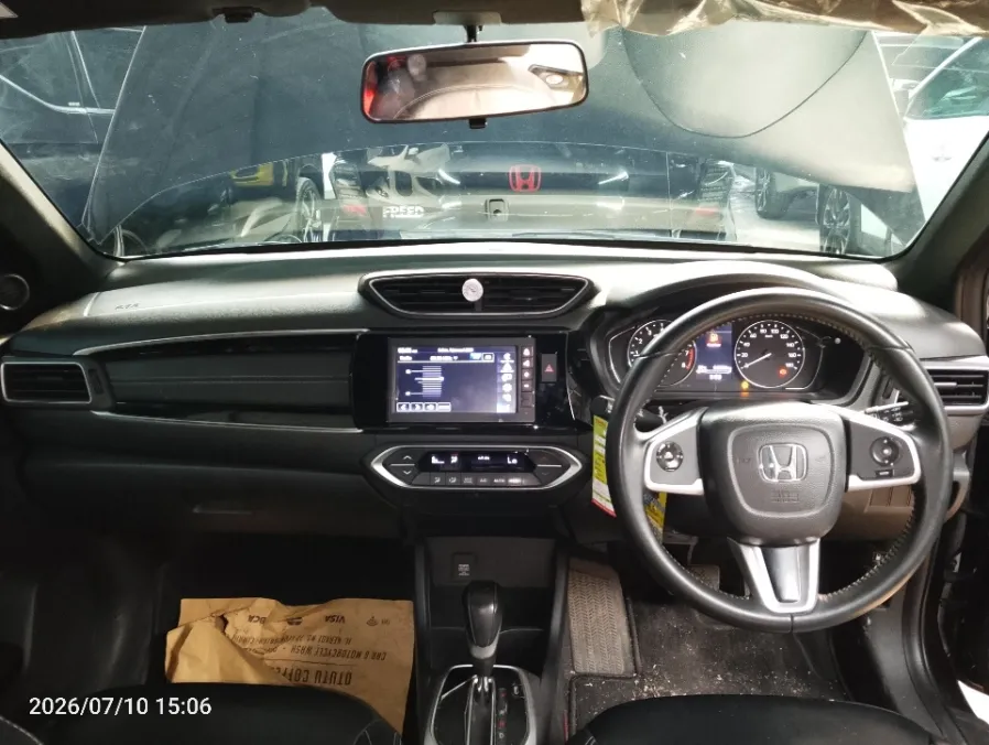 Foto Mobil Bekas Dashboard Honda BR-V 1.5 PRE tahun 2023