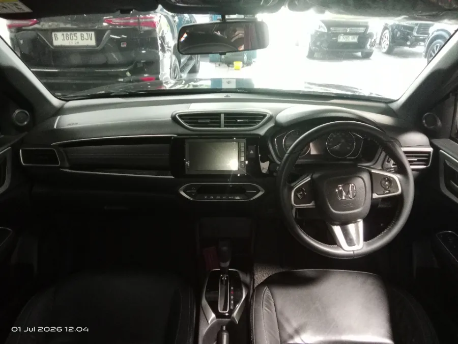 Foto Mobil Bekas Dashboard Honda BR-V 1.5 PRE tahun 2023