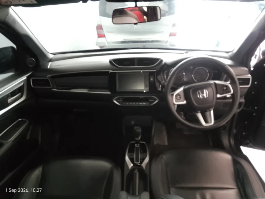 Foto Mobil Bekas Dashboard Honda BR-V 1.5 PRE tahun 2023