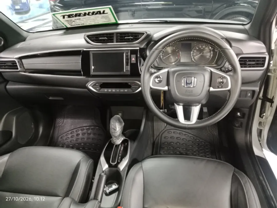 Foto Mobil Bekas Dashboard Honda BR-V 1.5 PRE tahun 2023