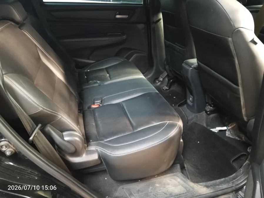 Foto Mobil Bekas Kabin Belakang Honda BR-V 1.5 PRE tahun 2023