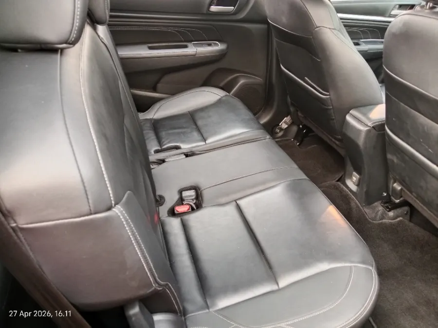 Foto Mobil Bekas Kabin Belakang Honda BR-V 1.5 PRE tahun 2023