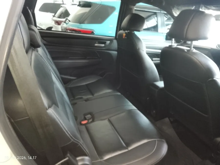 Foto Mobil Bekas Kabin Belakang Honda BR-V 1.5 PRE tahun 2023