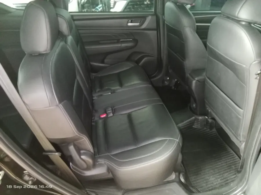 Foto Mobil Bekas Kabin Belakang Honda BR-V 1.5 PRE tahun 2023