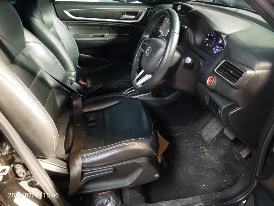 Foto Mobil Bekas Kabin Depan Honda BR-V 1.5 PRE tahun 2023