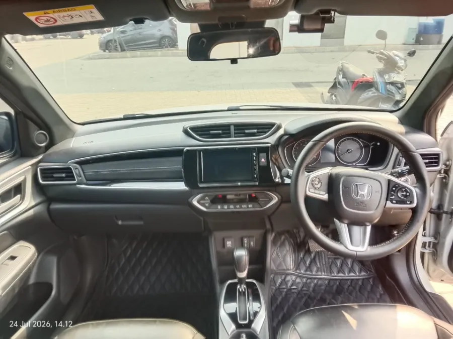 Foto Mobil Bekas Dashboard Honda BR-V 1.5 PRE-HS tahun 2022