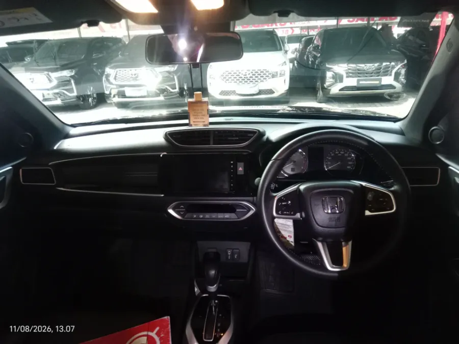Foto Mobil Bekas Dashboard Honda BR-V 1.5 PRE-HS tahun 2022