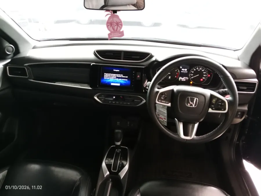 Foto Mobil Bekas Dashboard Honda BR-V 1.5 PRE-HS tahun 2022