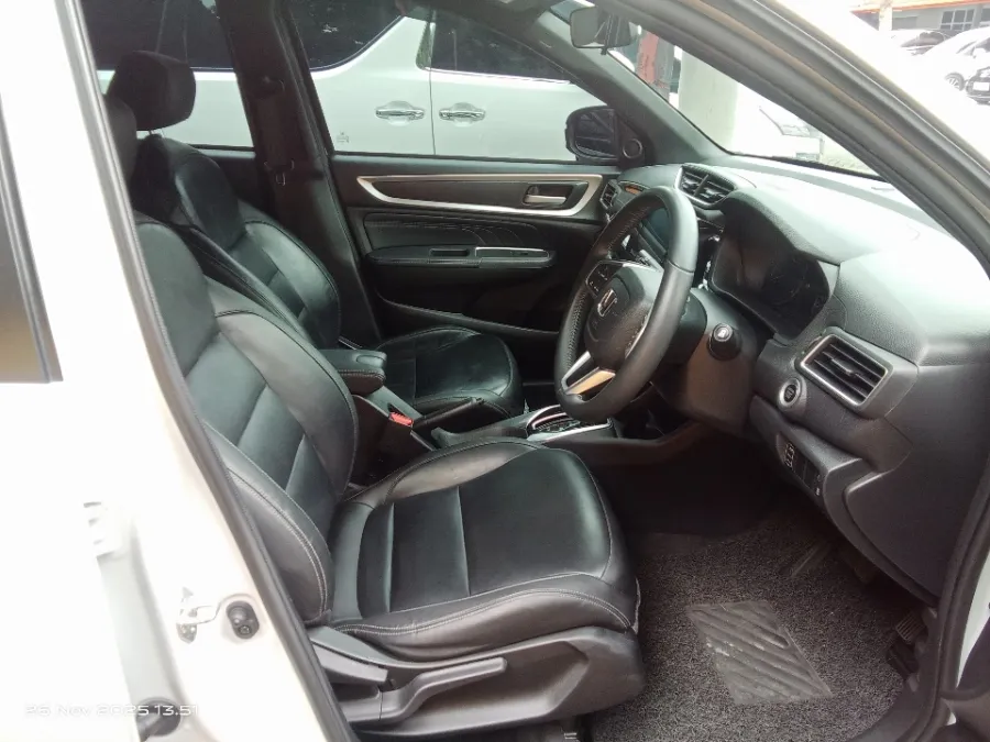 Foto Mobil Bekas Kabin Depan Honda BR-V 1.5 PRE-HS tahun 2022