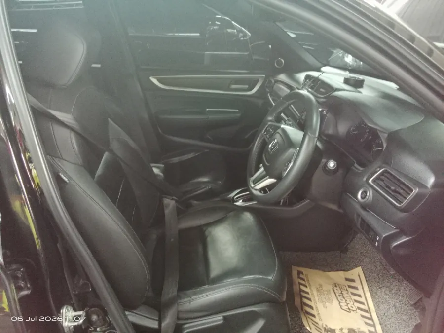 Foto Mobil Bekas Kabin Depan Honda BR-V 1.5 PRE-HS tahun 2022