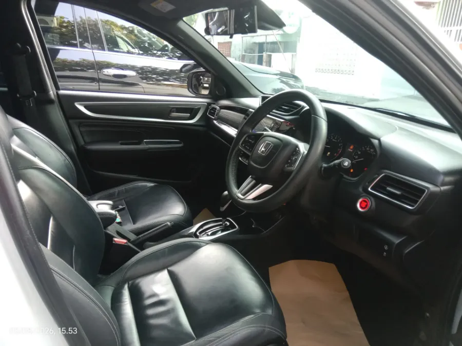 Foto Mobil Bekas Kabin Depan Honda BR-V 1.5 PRE-HS tahun 2022