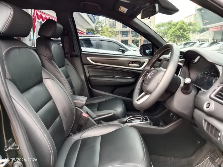 Foto Mobil Bekas Kabin Depan Honda BR-V 1.5 PRE-HS tahun 2022