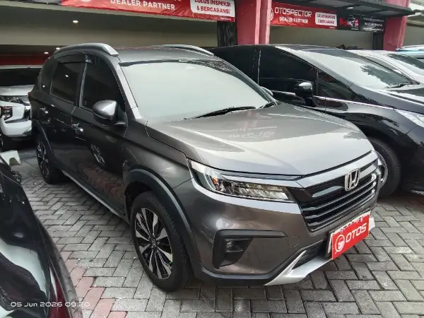 2022 Honda BR-V 1.5 PRE-HS - Foto 1 dari 6