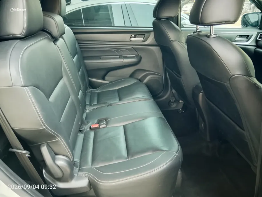 Foto Mobil Bekas Kabin Belakang Honda BR-V 1.5 PRE-HS tahun 2023