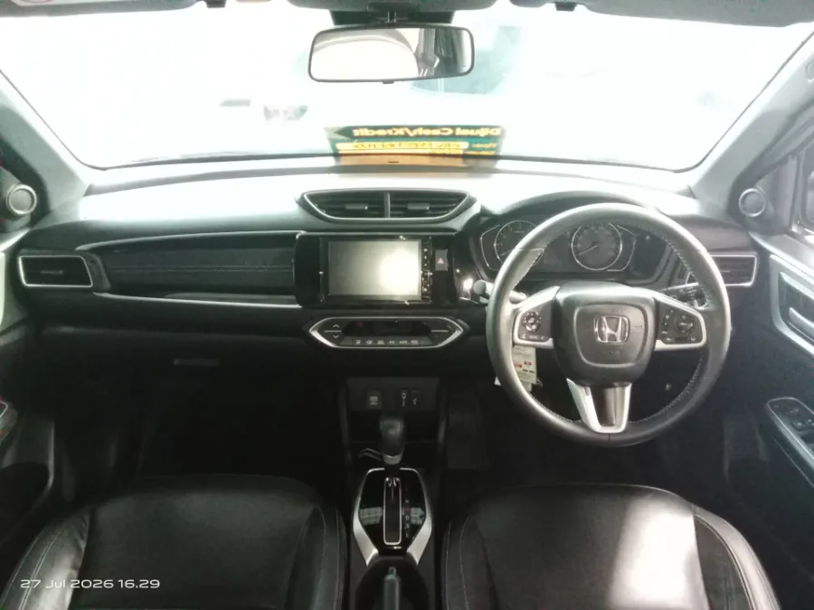 Foto Mobil Bekas Dashboard Honda BR-V 1.5 PRE-HS tahun 2024