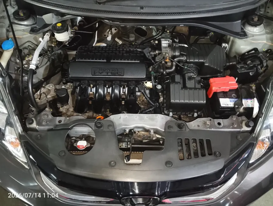 Foto Mobil Bekas Mesin Honda Brio 1.2 E tahun 2017